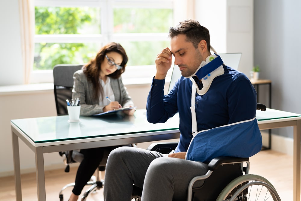 Milwaukee Spinal Injury Lawyer - Hickey & Turim S.C.